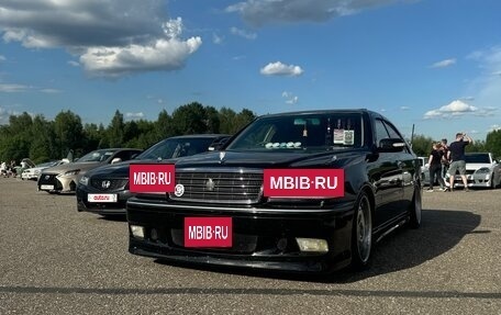 Toyota Crown, 2001 год, 1 325 000 рублей, 27 фотография