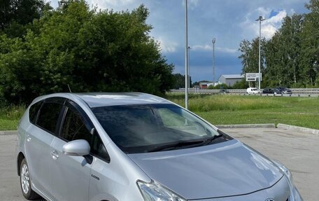 Toyota Prius Alpha I (ZVW40/41), 2012 год, 1 350 000 рублей, 4 фотография