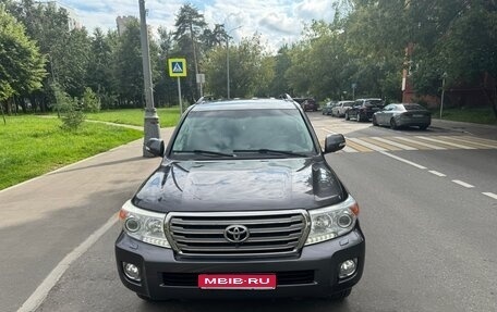 Toyota Land Cruiser 200, 2012 год, 4 000 000 рублей, 1 фотография