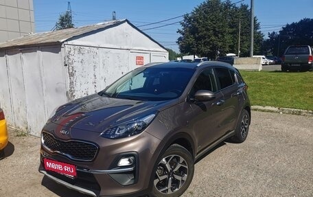 KIA Sportage IV рестайлинг, 2020 год, 2 250 000 рублей, 1 фотография