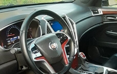 Cadillac SRX II рестайлинг, 2014 год, 1 690 000 рублей, 8 фотография