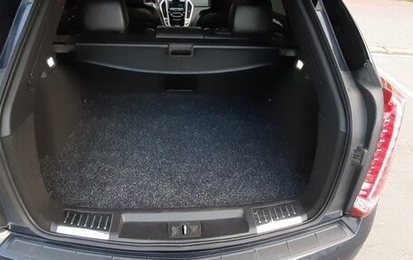 Cadillac SRX II рестайлинг, 2014 год, 1 690 000 рублей, 17 фотография