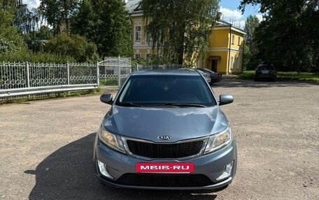 KIA Rio III рестайлинг, 2014 год, 950 000 рублей, 10 фотография