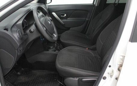 Renault Logan II, 2018 год, 970 000 рублей, 22 фотография