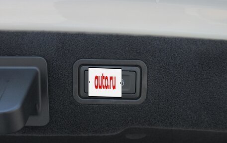 Audi S8, 2023 год, 15 000 000 рублей, 11 фотография