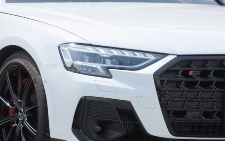 Audi S8, 2023 год, 15 000 000 рублей, 4 фотография