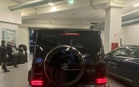 Mercedes-Benz G-Класс W463 рестайлинг _iii, 2021 год, 17 000 000 рублей, 2 фотография