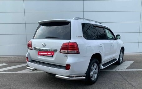 Toyota Land Cruiser 200, 2011 год, 2 740 000 рублей, 8 фотография