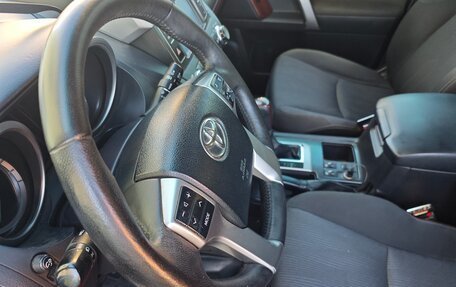 Toyota Land Cruiser Prado 150 рестайлинг 2, 2014 год, 2 700 000 рублей, 12 фотография