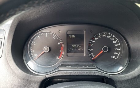 Volkswagen Polo VI (EU Market), 2015 год, 900 000 рублей, 8 фотография