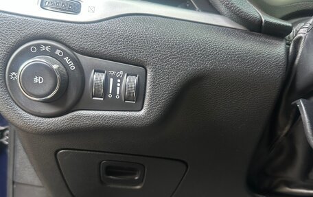 Jeep Cherokee, 2015 год, 1 900 000 рублей, 13 фотография