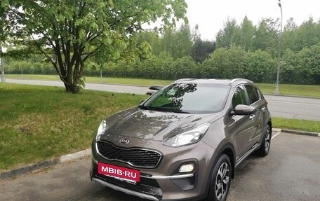 KIA Sportage IV рестайлинг, 2020 год, 2 250 000 рублей, 2 фотография