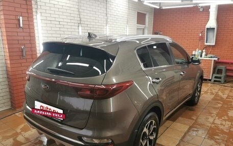 KIA Sportage IV рестайлинг, 2020 год, 2 250 000 рублей, 10 фотография