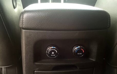 Nissan Pathfinder, 2011 год, 1 650 000 рублей, 23 фотография