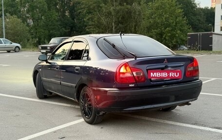 Mitsubishi Carisma I, 2001 год, 300 000 рублей, 5 фотография