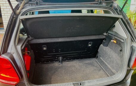 Volkswagen Polo VI (EU Market), 2010 год, 680 000 рублей, 11 фотография