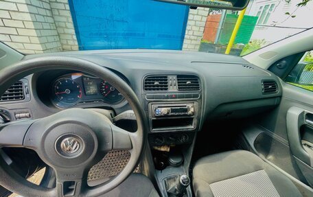 Volkswagen Polo VI (EU Market), 2010 год, 680 000 рублей, 10 фотография