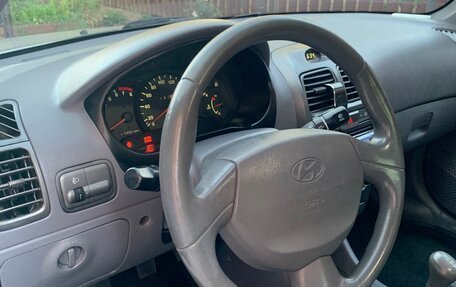 Hyundai Accent II, 2006 год, 650 000 рублей, 10 фотография