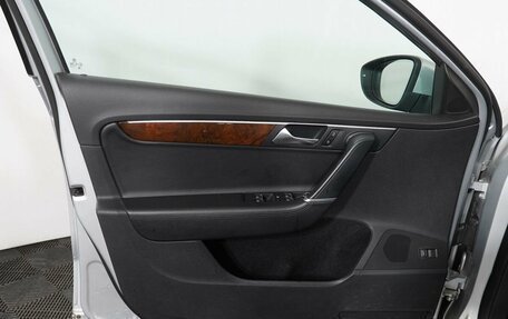 Volkswagen Passat B7, 2011 год, 1 050 000 рублей, 10 фотография