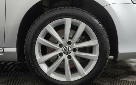 Volkswagen Passat B7, 2011 год, 1 050 000 рублей, 28 фотография
