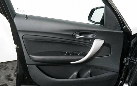 BMW 1 серия, 2018 год, 1 890 000 рублей, 10 фотография