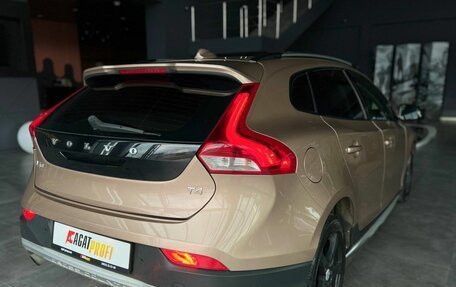 Volvo V40 II рестайлинг, 2013 год, 1 390 000 рублей, 5 фотография