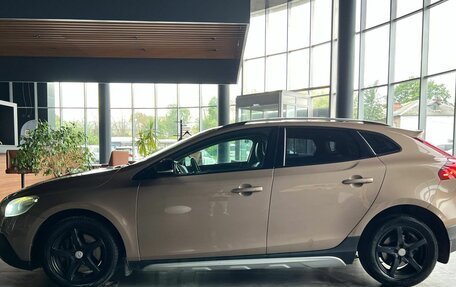 Volvo V40 II рестайлинг, 2013 год, 1 390 000 рублей, 8 фотография