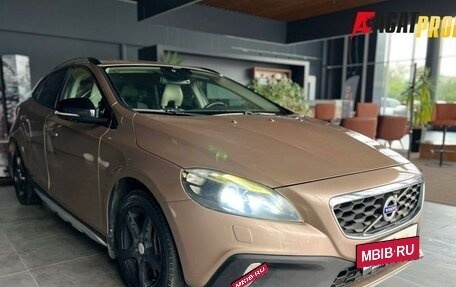 Volvo V40 II рестайлинг, 2013 год, 1 390 000 рублей, 3 фотография