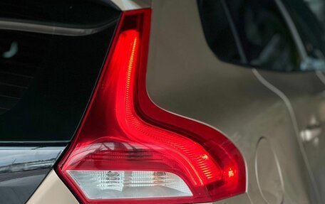 Volvo V40 II рестайлинг, 2013 год, 1 390 000 рублей, 19 фотография