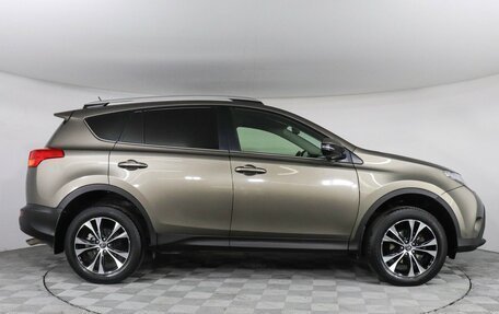 Toyota RAV4, 2015 год, 2 397 000 рублей, 4 фотография
