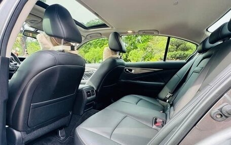 Infiniti Q50 I рестайлинг, 2021 год, 2 200 000 рублей, 10 фотография