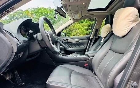 Infiniti Q50 I рестайлинг, 2021 год, 2 200 000 рублей, 11 фотография