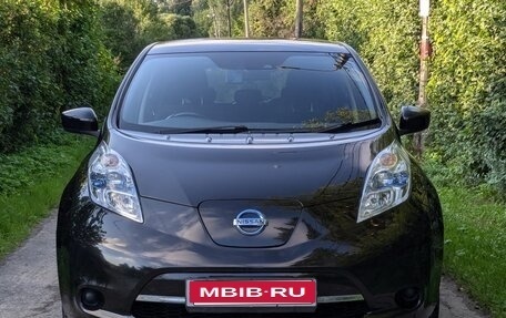 Nissan Leaf I, 2015 год, 920 000 рублей, 1 фотография