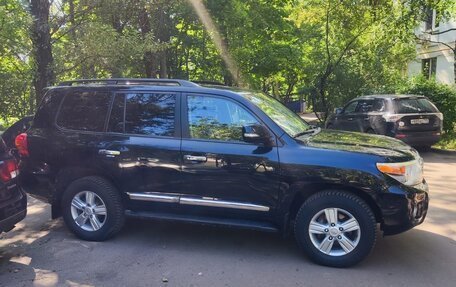 Toyota Land Cruiser 200, 2012 год, 3 150 000 рублей, 4 фотография
