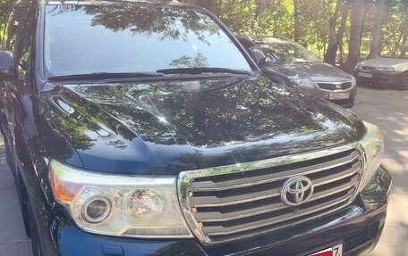 Toyota Land Cruiser 200, 2012 год, 3 150 000 рублей, 9 фотография