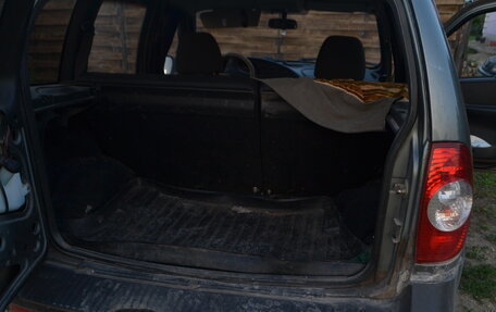 Chevrolet Niva I рестайлинг, 2012 год, 365 000 рублей, 31 фотография