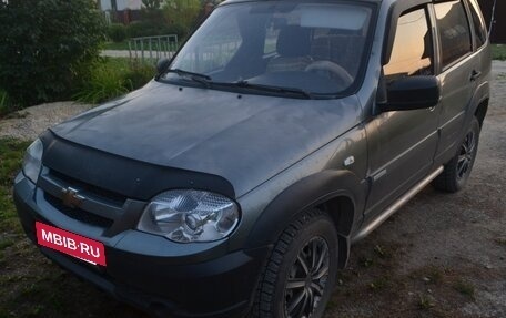 Chevrolet Niva I рестайлинг, 2012 год, 365 000 рублей, 2 фотография