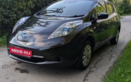 Nissan Leaf I, 2015 год, 920 000 рублей, 14 фотография