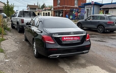 Mercedes-Benz E-Класс, 2018 год, 2 400 000 рублей, 5 фотография
