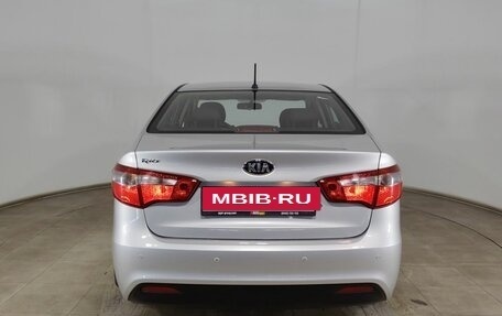 KIA Rio III рестайлинг, 2014 год, 820 000 рублей, 6 фотография