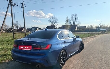 BMW 3 серия, 2019 год, 3 100 000 рублей, 3 фотография