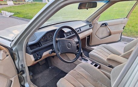 Mercedes-Benz W124, 1986 год, 350 000 рублей, 5 фотография