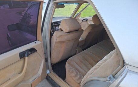 Mercedes-Benz W124, 1986 год, 350 000 рублей, 7 фотография
