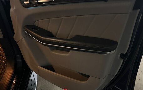 Mercedes-Benz GL-Класс, 2012 год, 3 000 000 рублей, 18 фотография