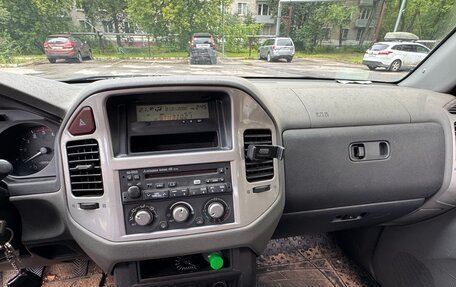 Mitsubishi Pajero III рестайлинг, 2006 год, 1 550 000 рублей, 9 фотография