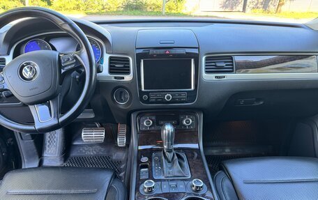 Volkswagen Touareg III, 2011 год, 2 000 000 рублей, 5 фотография