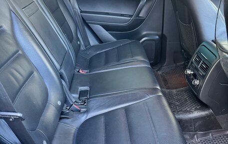 Volkswagen Touareg III, 2011 год, 2 000 000 рублей, 11 фотография