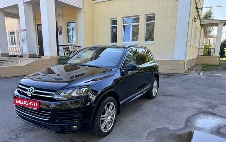 Volkswagen Touareg III, 2011 год, 2 000 000 рублей, 16 фотография