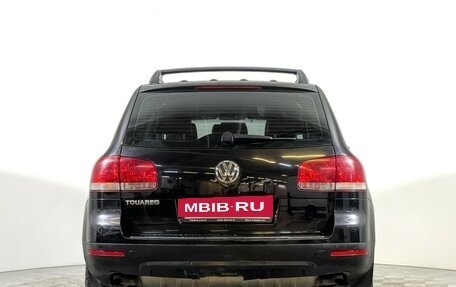 Volkswagen Touareg III, 2005 год, 747 000 рублей, 6 фотография