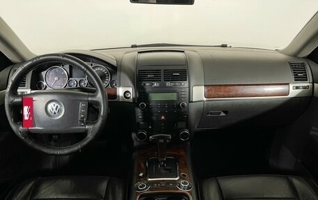 Volkswagen Touareg III, 2005 год, 747 000 рублей, 12 фотография
